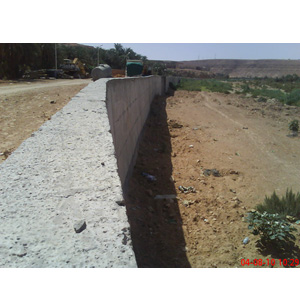 Projet de ralisation d'un mur de protection contre les innondations