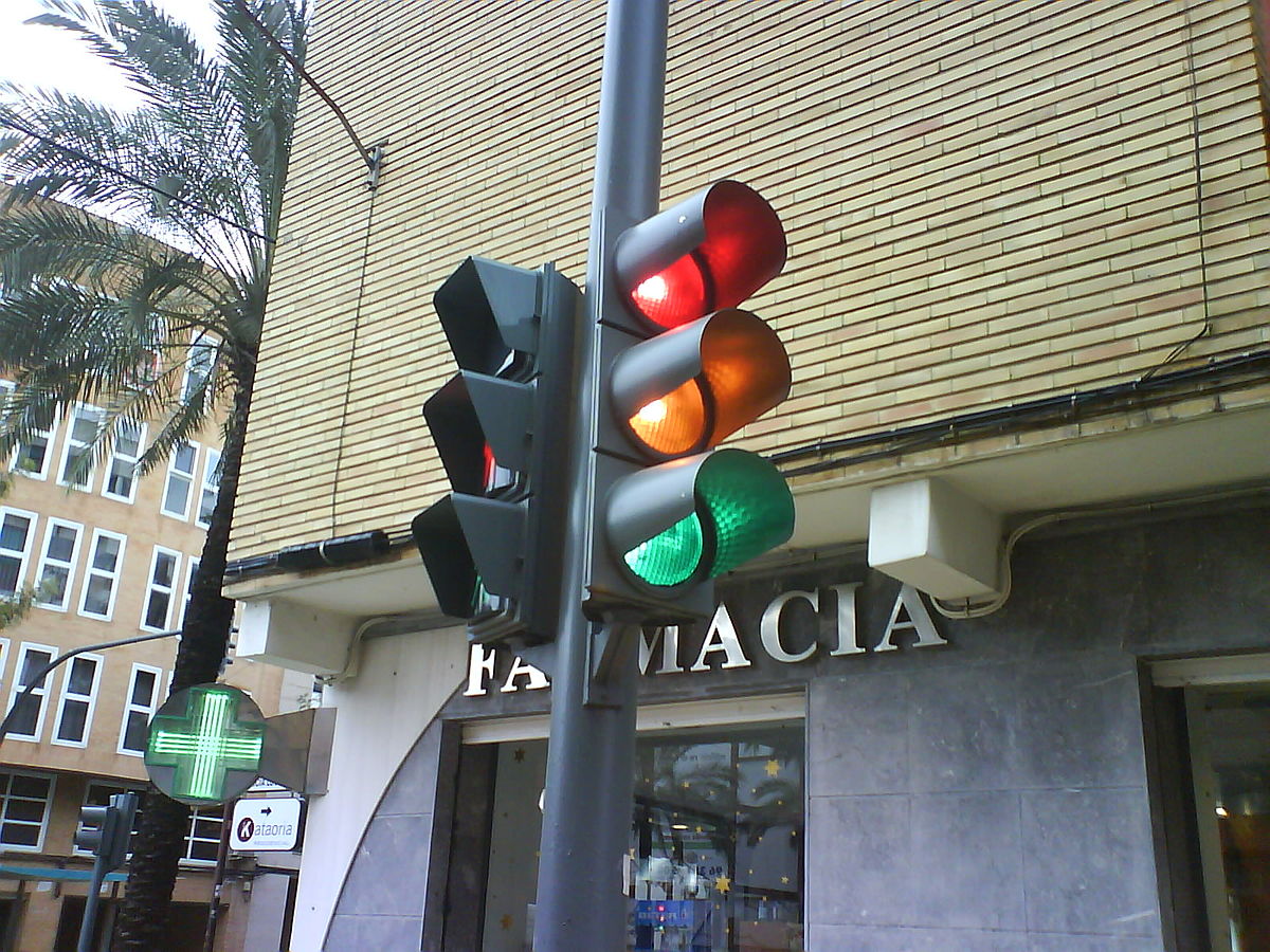 Tous les panneaux de signalisation en feu noir avec Algeria